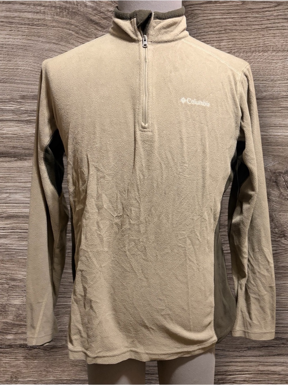Columbia Beige Half-Zip Fleece Pullover with Dark Side Panels